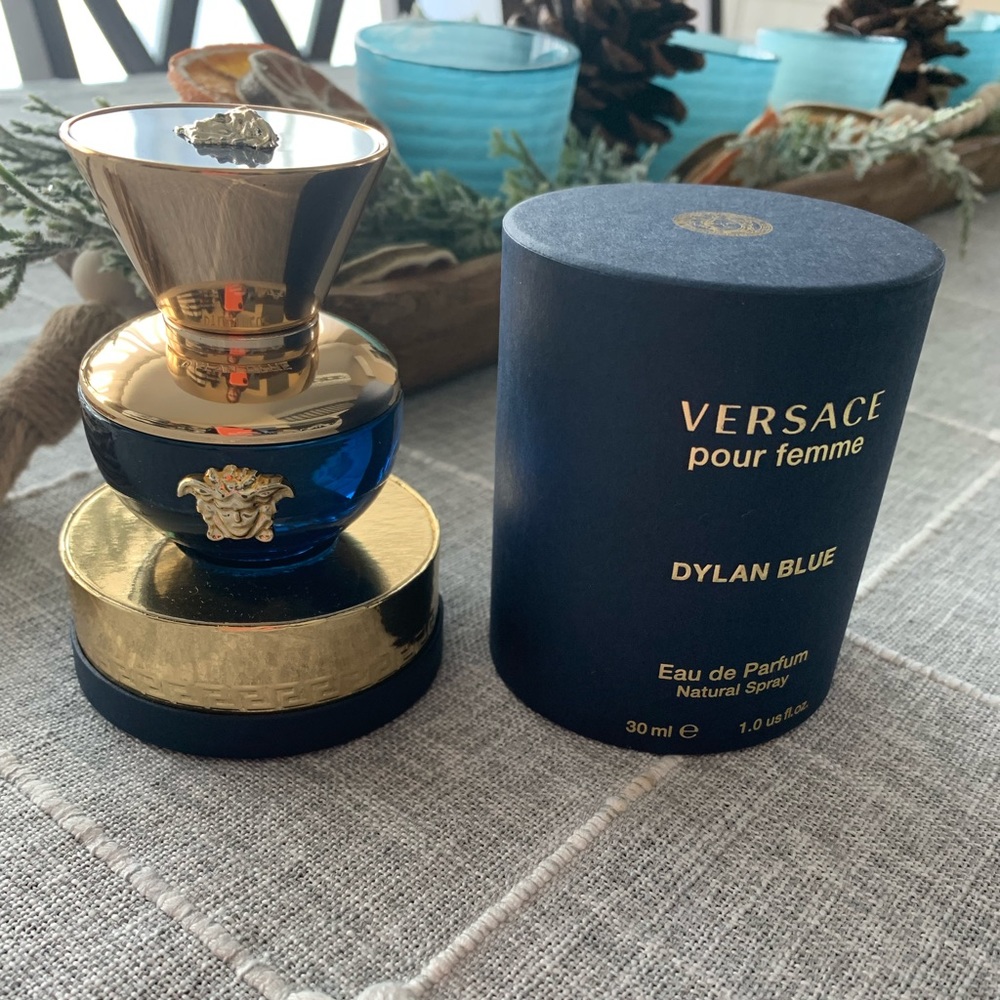 Versace dylan blue perfume 1oz
